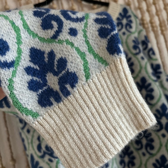 Anthropologie Maeve Blue Floral Pop Graphic Intarsia Cardigan Sweater Jacquard - Picture 5 of 10